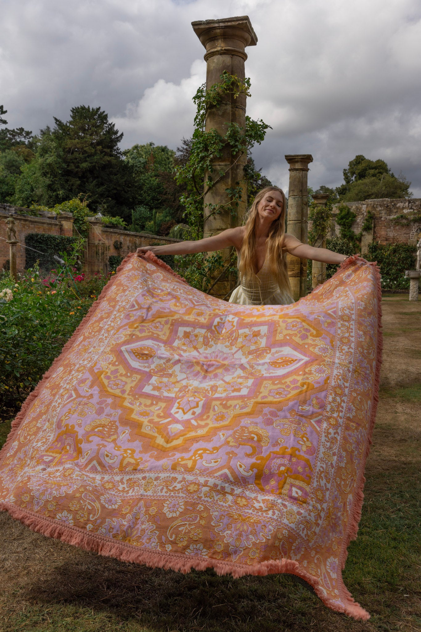 Sundown Woven Picnic Throw XL