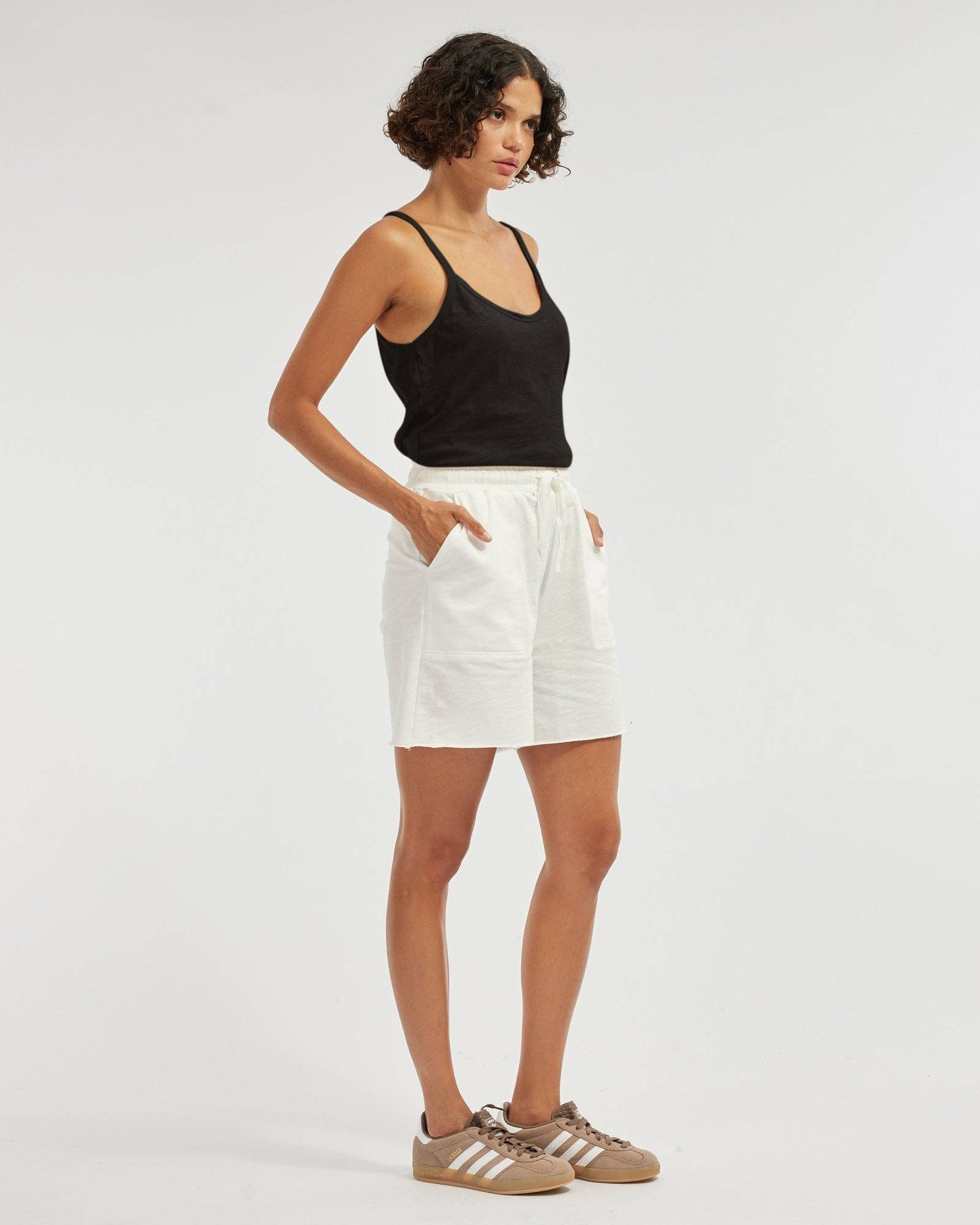 Lise Raw Hem Singlet - Black