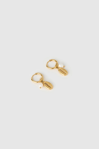 Coralie Pearl Earrings