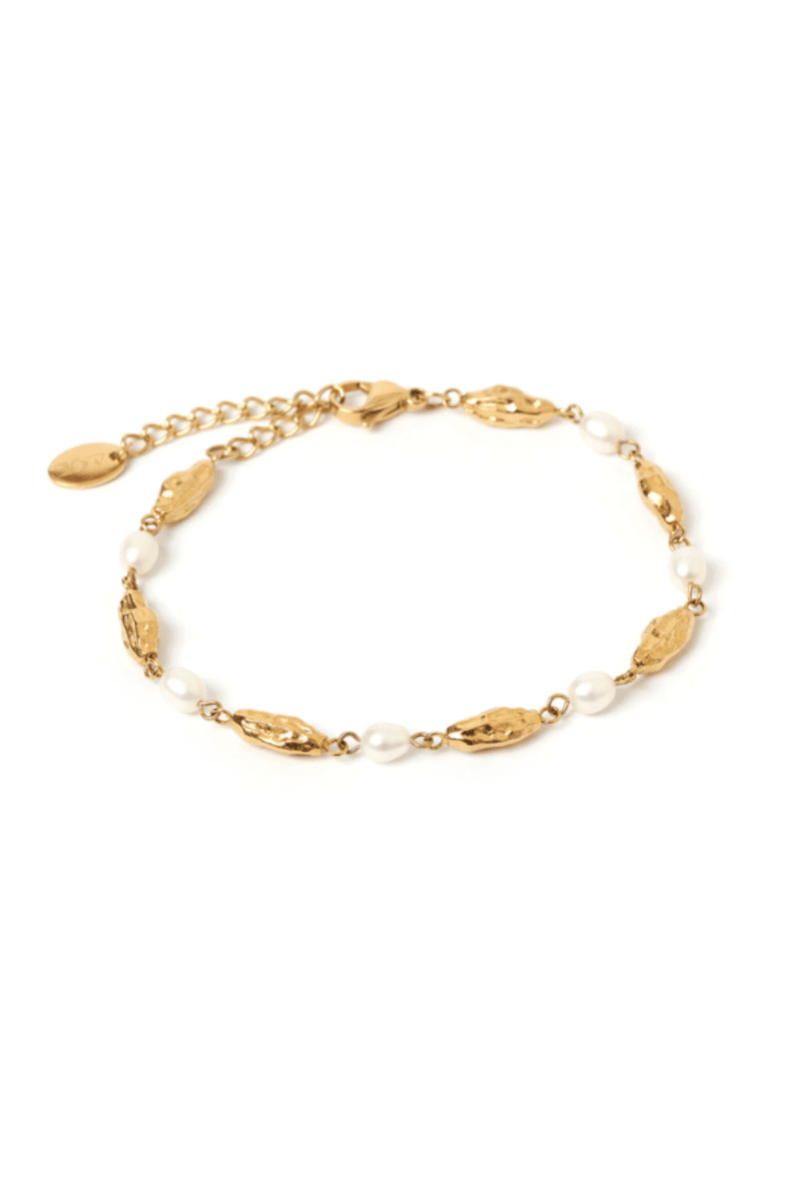 Mimi Pearl and Gold Bracelet