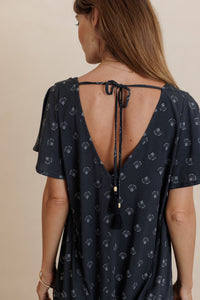 Midi Wingdress Sleeved - Noir