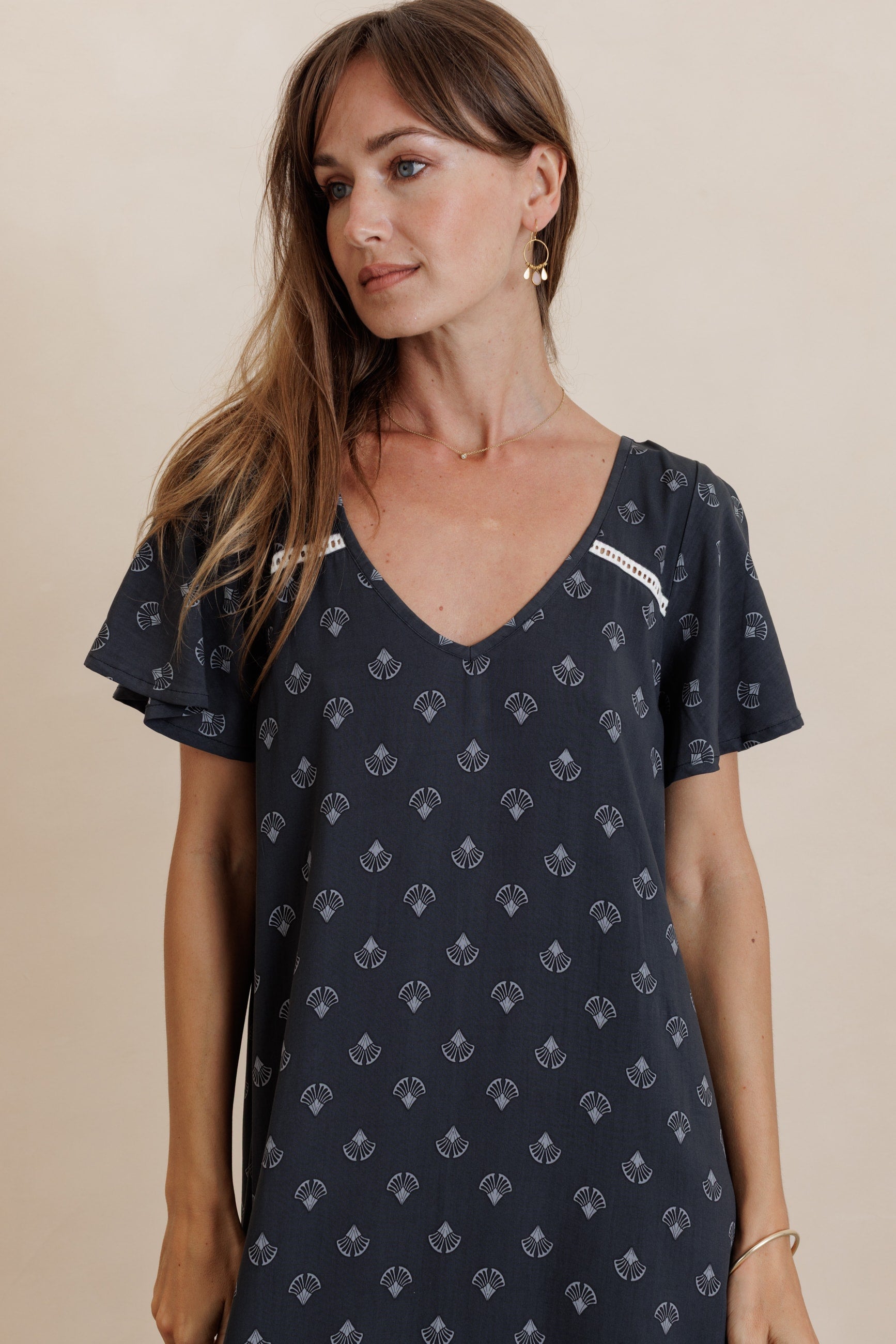 Maxi Wingdress Sleeved - Noir