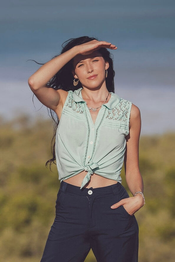 Iris Sleeveless Shirt - Seafoam