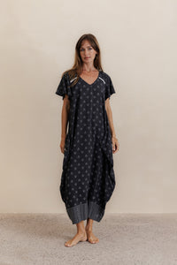 Midi Wingdress Sleeved - Noir