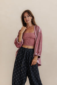 Shrug - dusty pink velvet
